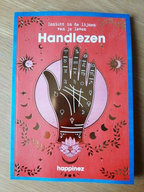 Happinez - Handlezen - Inzicht in de lijnen van je leven, Boeken, Overige Boeken, Zo goed als nieuw, Verzenden