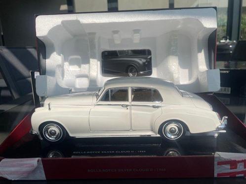 Minichamps 1:18 - Modelauto - Rolls-Royce Silver Cloud II -, Hobby en Vrije tijd, Modelauto's | 1:5 tot 1:12