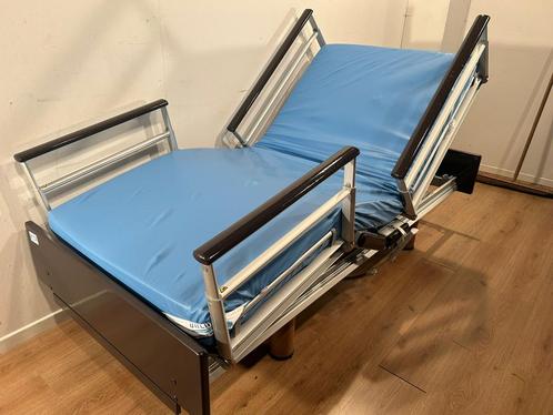 Volker #35A Elektrisch Hoog Laag Thuiszorg-bed, Diversen, Verpleegmiddelen, Zo goed als nieuw, Verzenden