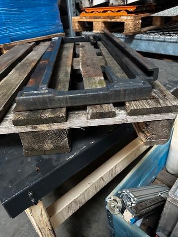 Vorkenbord FEM 2 (7 stuks) beschikbaar voor biedingen