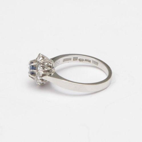 Verlovingsring Platina - 0.70ct. tw. Saffier - Diamant, Handtassen en Accessoires, Antieke sieraden