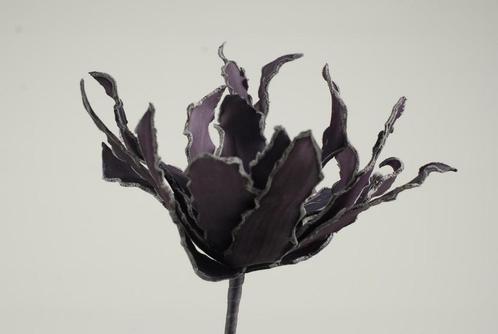 Cactus Ziggo Dark Purple foam Cactus flower foam, Maison & Meubles, Accessoires pour la Maison | Plantes & Fleurs artificielles