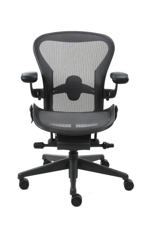 Refurbished Herman Miller Aeron Remastered, Huis en Inrichting, Bureaustoelen, Bureaustoel, Zwart, Zo goed als nieuw, Ergonomisch