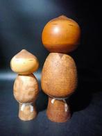 Watanabe Masao - Beeldje, Twee moooie kokeshi  Mushin  in