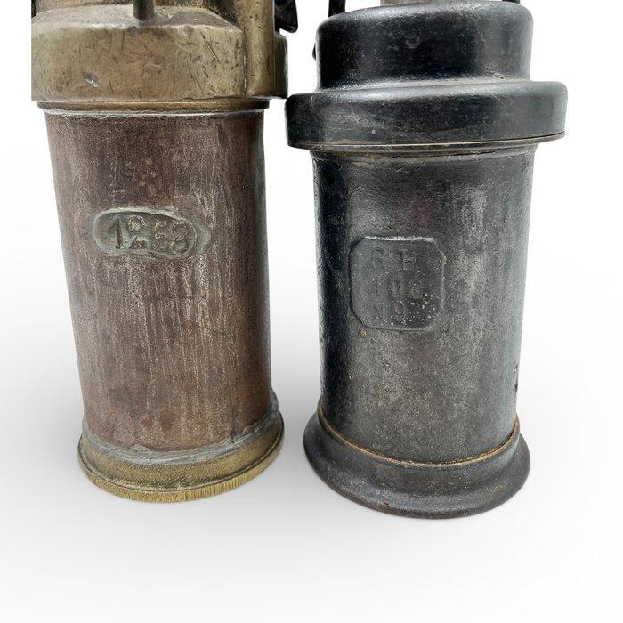 Olielamp (2) - Set van 2x oude mijnlamp - Brons, Metaal,, Antiek en Kunst, Curiosa en Brocante