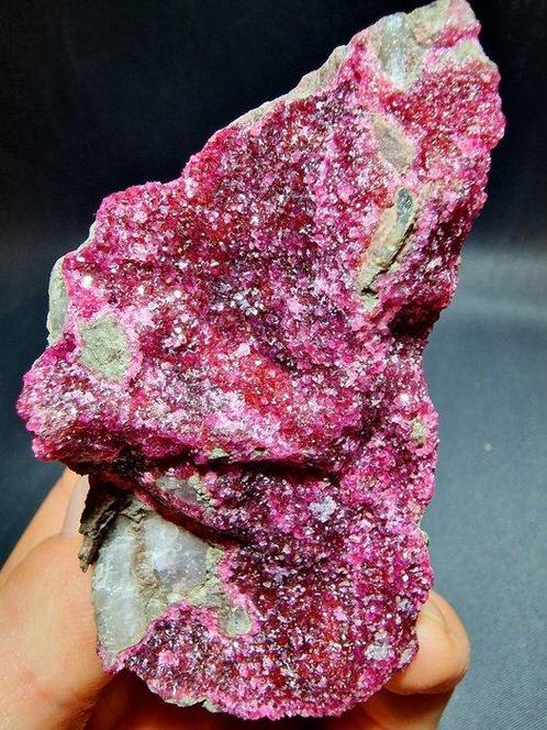 roseliet Kristalcluster - Hoogte: 80 mm - Breedte: 40 mm-, Verzamelen, Mineralen en Fossielen