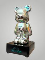 AmsterdamArts - Louis Vuitton inspired fireworks bear light