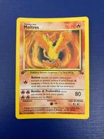 Wizards of The Coast - 1 Card - Moltres, Hobby en Vrije tijd, Verzamelkaartspellen | Pokémon, Nieuw