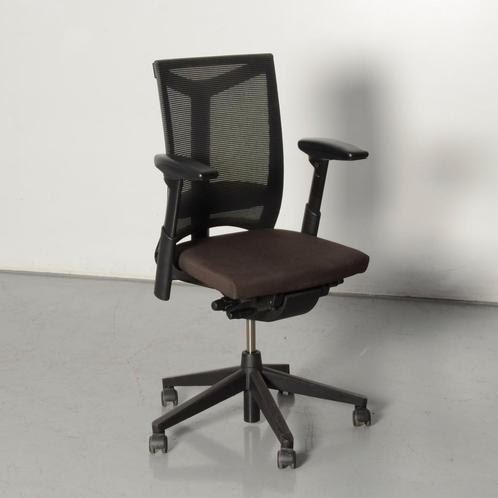 Comforto DX8863 bureaustoel, bruin / mesh, 3D armleggers, Maison & Meubles, Bureaux, Enlèvement ou Envoi