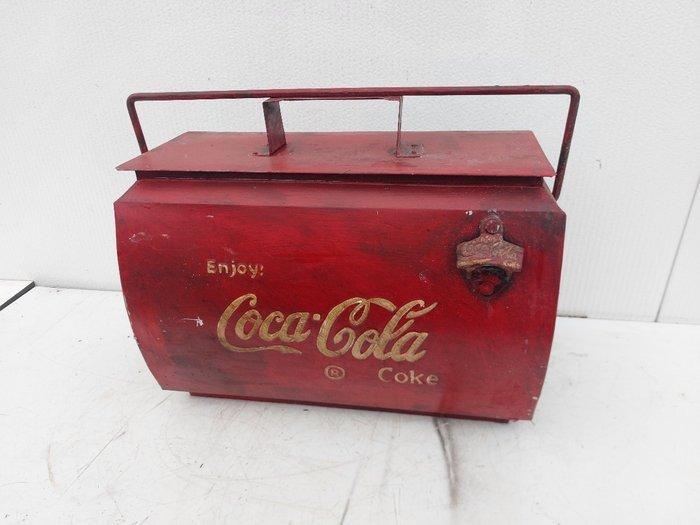 Doos - Metaal - Retro metalen draagbak - metalen kist Coca, Antiek en Kunst, Kunst | Designobjecten