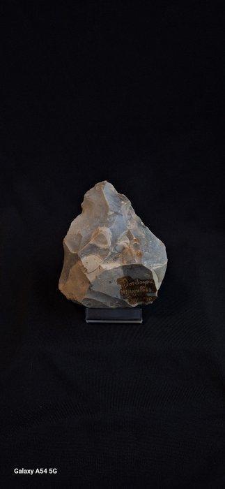 Paleolithisch Vuursteen bifaciaal mousterien gereedschap van, Antiek en Kunst, Antiek | Overige Antiek