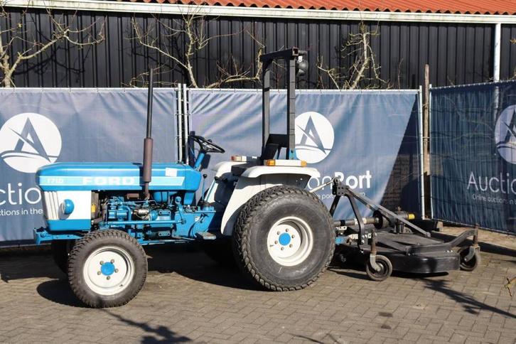 Veiling: Minitractor Ford 1710 Diesel 26pk met maaier, Articles professionnels, Agriculture | Tracteurs, Enlèvement