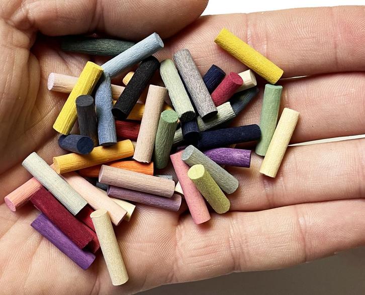 Gekleurde houtjes (1800 stuks), 550 gram, Doe-het-zelf en Bouw, Gereedschap | Overige machines, Nieuw, Verzenden