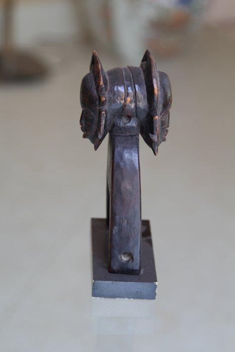 Werkgereedschap - Ivoorkust - Poulie voor weefgetouwen, Antiek en Kunst, Kunst | Niet-Westerse kunst