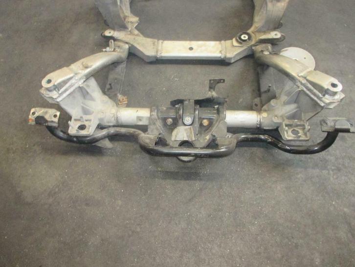 RANGE ROVER sport subframe voor LR137777, Autos : Pièces & Accessoires, Autres pièces automobiles, Enlèvement ou Envoi
