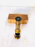 Microscope - Ancien - 1890 - de voyage en laiton, Collections