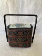 Mand - Hout, Laca, Porselein - Huwelijksmand, Antiek en Kunst