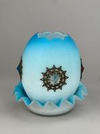 Kaarsenstandaard met oor - Opaline glas - met monturen en