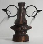 Salvador Dali (after) - sculptuur, De Neus brillenhouder -