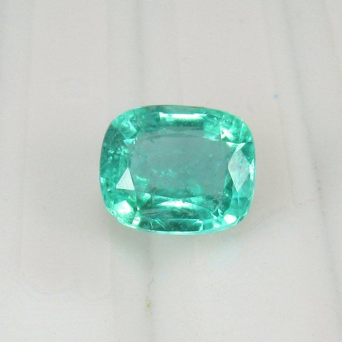 1 pcs Groen Smaragd - 1.64 ct - nternational Colored, Handtassen en Accessoires, Edelstenen