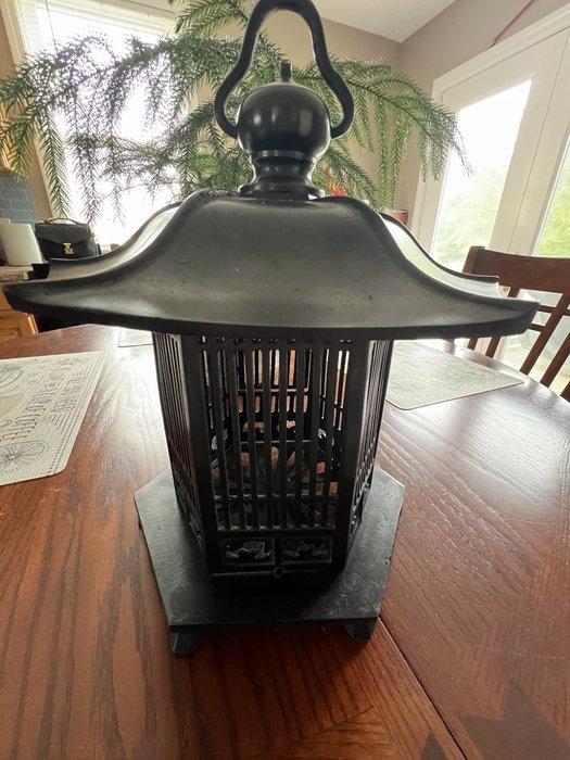 Japanse antieke bronzen pagodelantaarn - Brons - Japan - 20e, Antiek en Kunst, Antiek | Overige Antiek