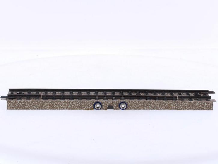 Schaal H0 Märklin 5105 aansluitrail recht M-Rails #8276, Hobby en Vrije tijd, Modeltreinen | H0, Wisselstroom, Analoog, Gebruikt