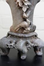 Vaas - speksteen - Azië - rijkelijk versierd (Zonder