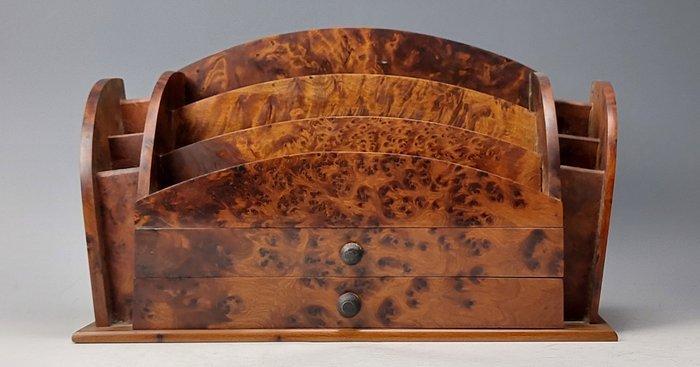 Brievenhouder - berkwortelhout, Antiek en Kunst, Kunst | Designobjecten