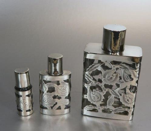 3 x Design parfumfles (bloemdecor) - Bouteille de parfum -, Antiquités & Art, Antiquités | Argent & Or