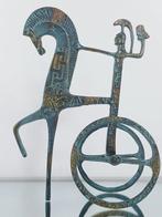 Beeldje - Mid-Century Modern (MCM) Bronze Chariot – Athena &