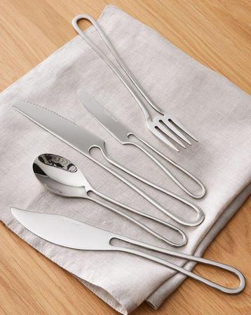 Maarten Baptist - OUTLINE flatware set - Ménagère (84) -