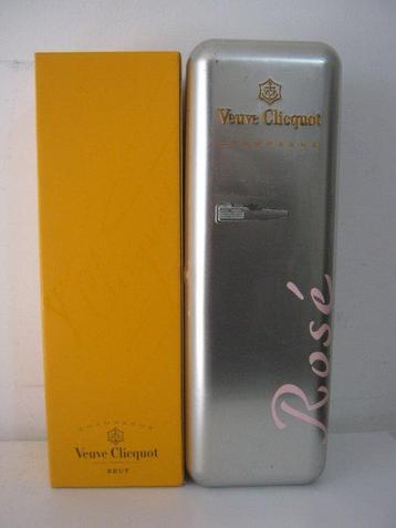Veuve Clicquot - Champagne Brut, Rosé - 2 Flessen (0.75, Verzamelen, Nieuw