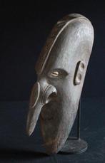 Vooroudersmasker met Kauriaugen - Papoea-Nieuw-Guinea