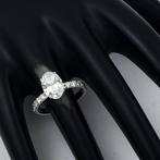 Zonder minimumprijs - Ring - 14 karaat Witgoud - 2.57ct. tw., Handtassen en Accessoires, Ringen, Nieuw