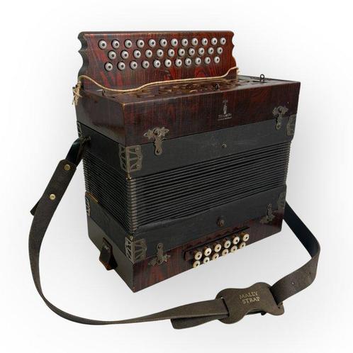 Triumph -  - Accordeon - Duitsland - 1900  (Zonder, Muziek en Instrumenten, Blaasinstrumenten | Blokfluiten