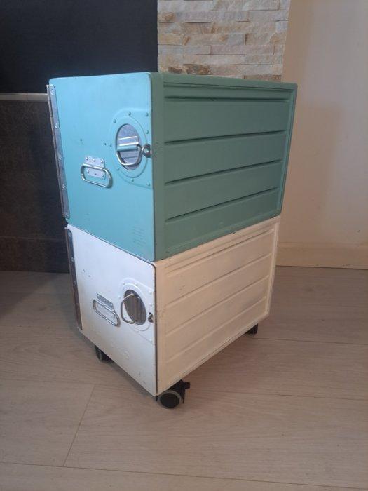 Trolley - Aluminium, Plastic - Unieke kar gemaakt van, Antiek en Kunst, Antiek | Wandborden en Tegels