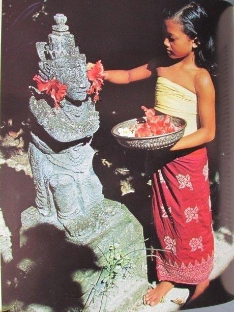 No reserve-Balinese zilveren Offerkom met Fabeldieren en, Antiek en Kunst, Antiek | Zilver en Goud