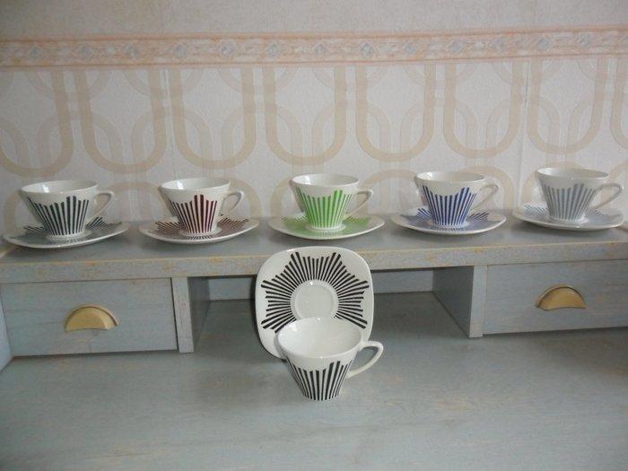 Boch Belgium - Koffieservies (12) - Aardewerk, Porselein -, Antiquités & Art, Antiquités | Meubles | Tables