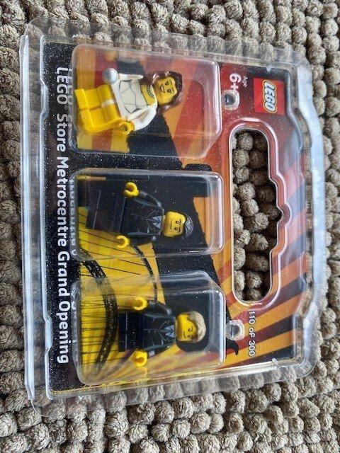 Lego Minifiguur - 110 of 300 - Promotional - Store, Enfants & Bébés, Jouets | Duplo & Lego