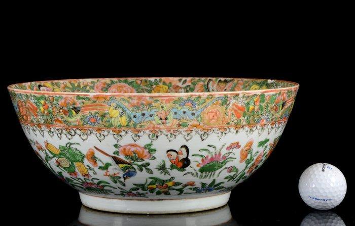 Un grand bol à punch chinois Rose Canton avec des, Antiek en Kunst, Antiek | Overige Antiek