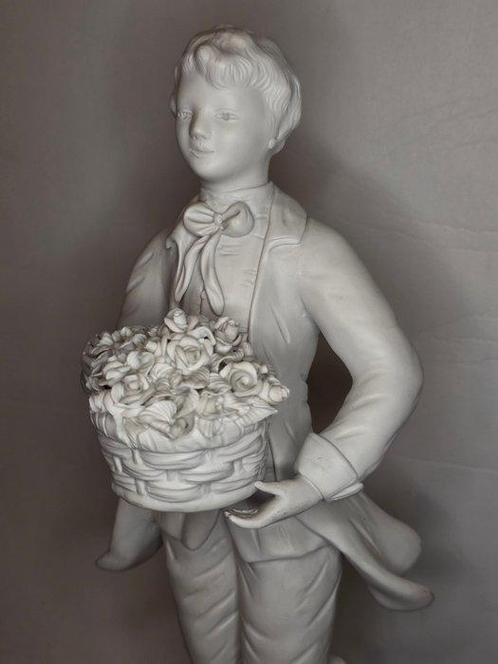 Manufacture de Porcelaine dArt Le Raincy - Moreau - Statue,, Antiek en Kunst, Antiek | Glaswerk en Kristal