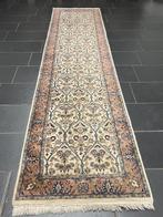Isphahan - Tapijt - 325 cm - 80 cm, Nieuw
