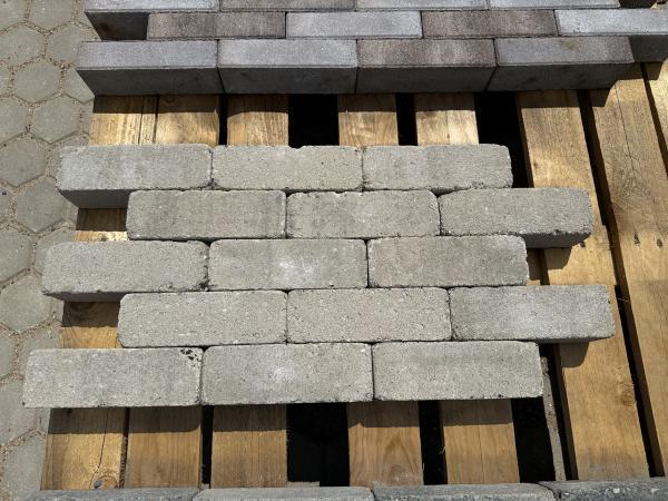 Veiling - 12 M2 Betonklinker Dikformaat Grijs Getrommeld 20x, Tuin en Terras, Tegels en Klinkers