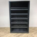 roldeurkast / archiefkast vv 1x legbord en 5x uittrekframe, Gebruikt