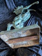 sculptuur, Horse in Dali style - 65 cm - Gepatineerd brons