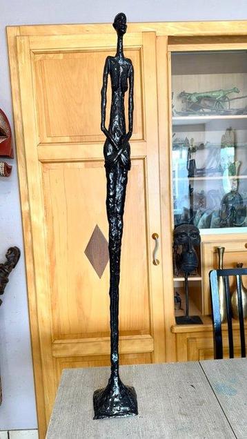 Abdoulaye Derme - sculptuur, Filiforme Femme - 100 cm - Koud beschikbaar voor biedingen