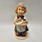 Goebel - Beeldje - Hummel #2091 - Maid of Order - TMK8 -, Antiek en Kunst