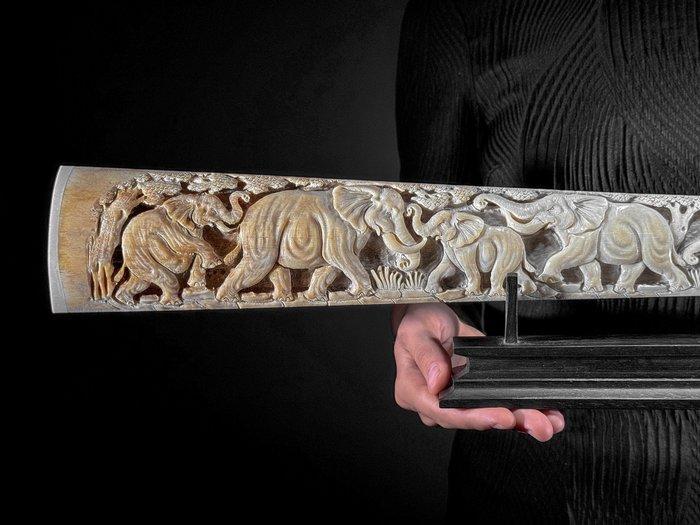 Geen reserveprijs - Indrukwekkende grote gebeeldhouwde, Antiek en Kunst, Kunst | Designobjecten