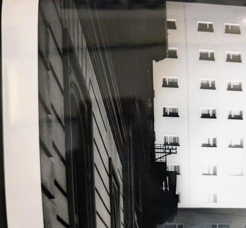 Gabriele Basilico - Milano Via Lazzaretto (1989), Antiek en Kunst, Kunst | Designobjecten