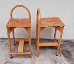 Kruk - Hout - Twee stoelen